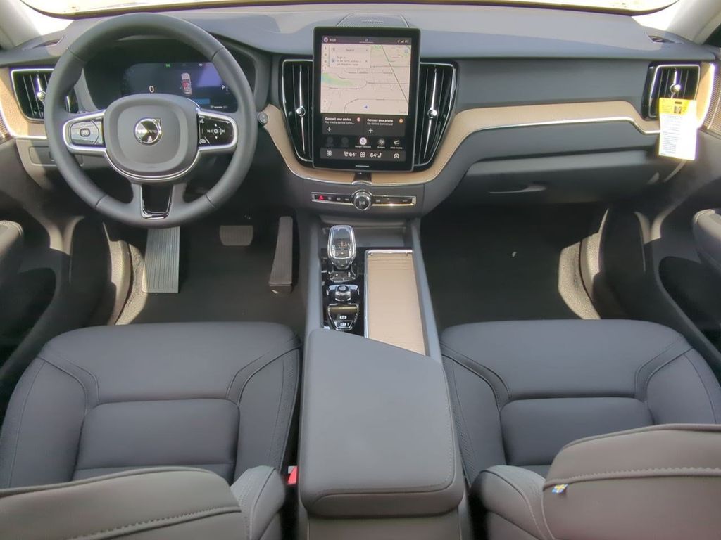 Thumbnail: 2026 Volvo XC60 - 9
