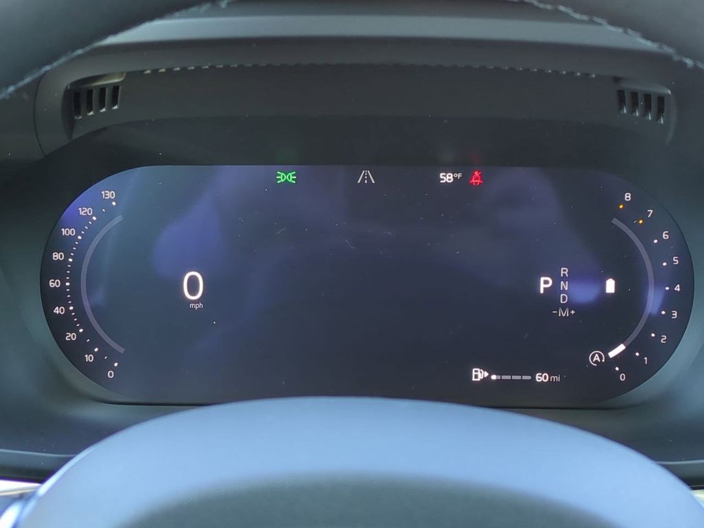 Thumbnail: 2026 Volvo XC60 - 16