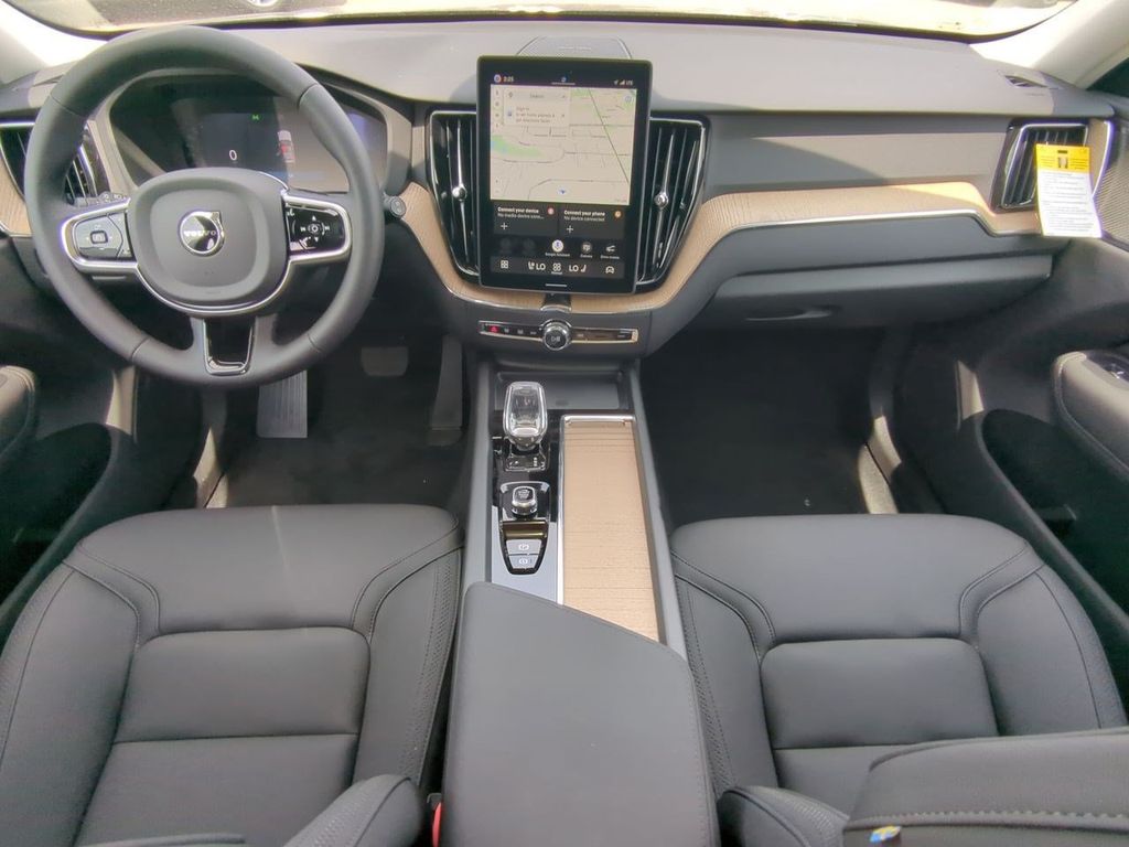 Thumbnail: 2026 Volvo XC60 - 9