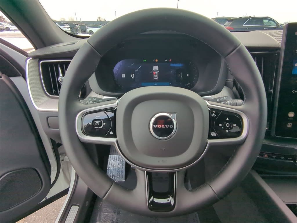 Thumbnail: 2026 Volvo XC60 - 13