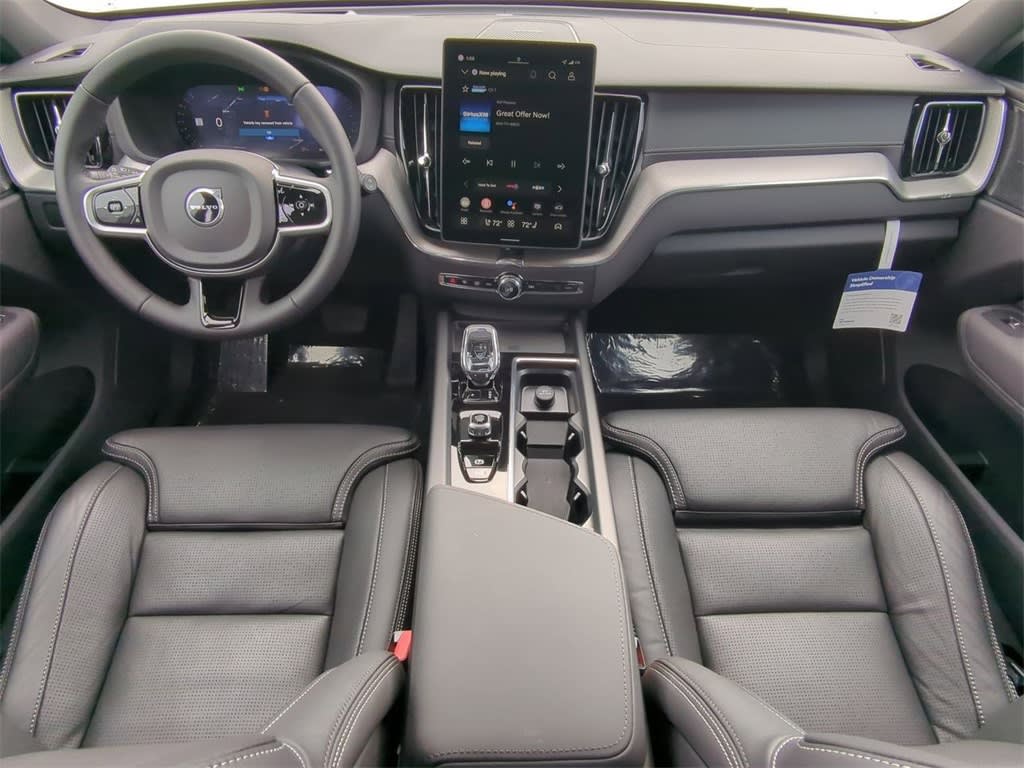 Thumbnail: 2026 Volvo XC60 - 9