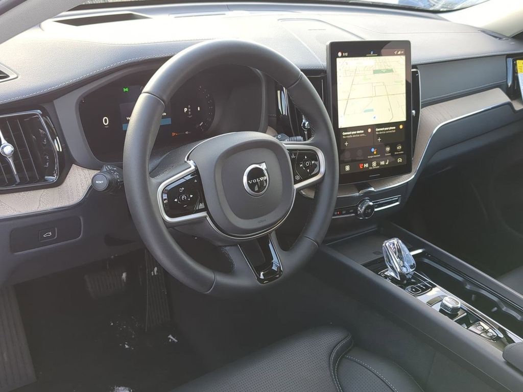 Thumbnail: 2026 Volvo XC60 - 2