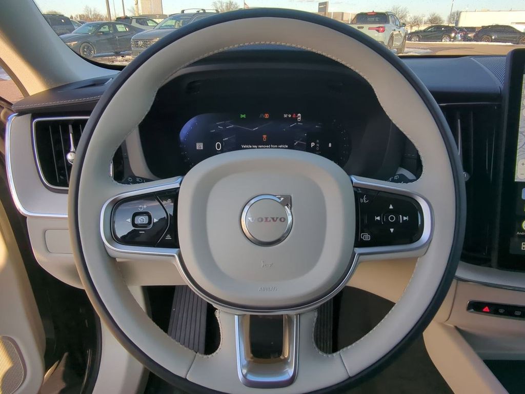 Thumbnail: 2026 Volvo XC60 - 13