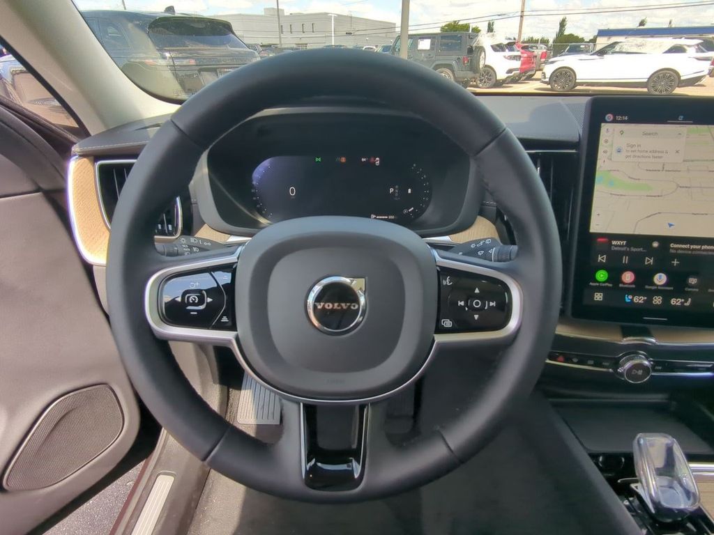 Thumbnail: 2026 Volvo XC60 - 13