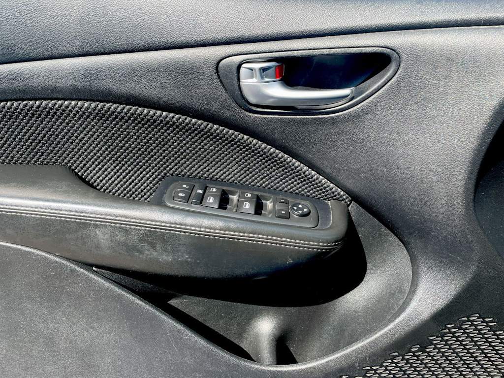 Thumbnail: 2016 Dodge Dart - 28