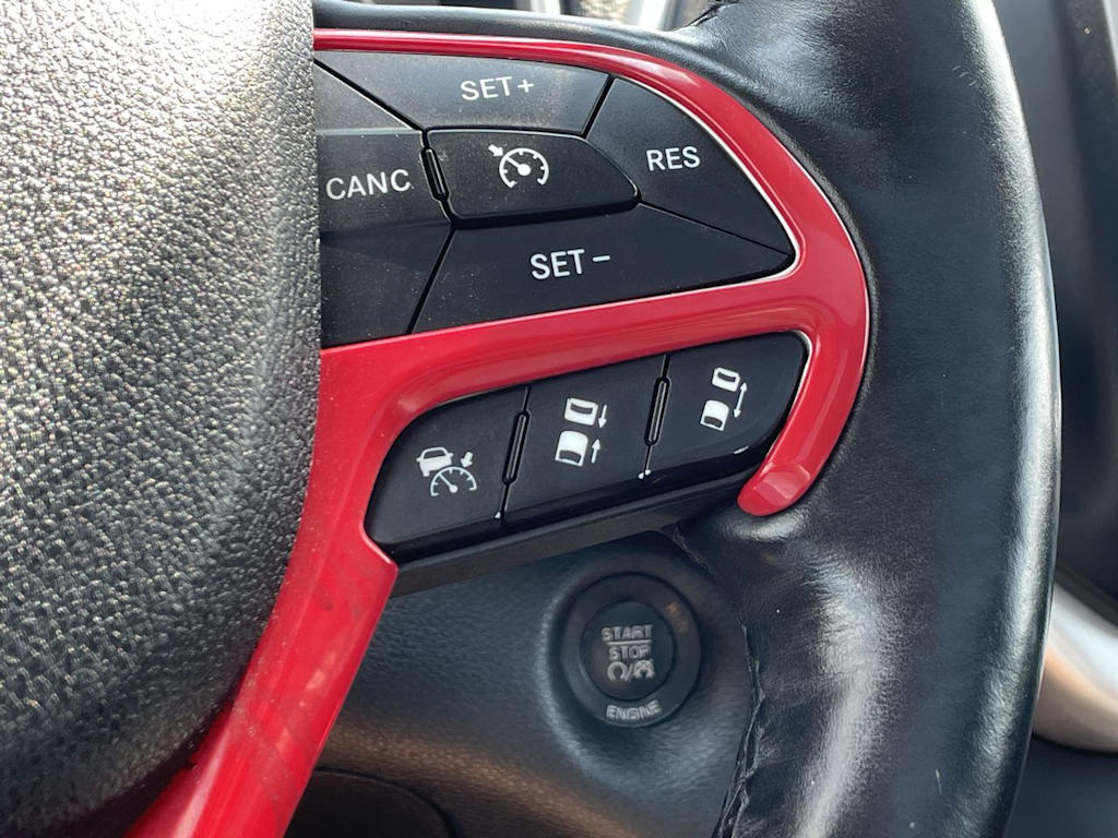 Thumbnail: 2014 Jeep Cherokee - 34