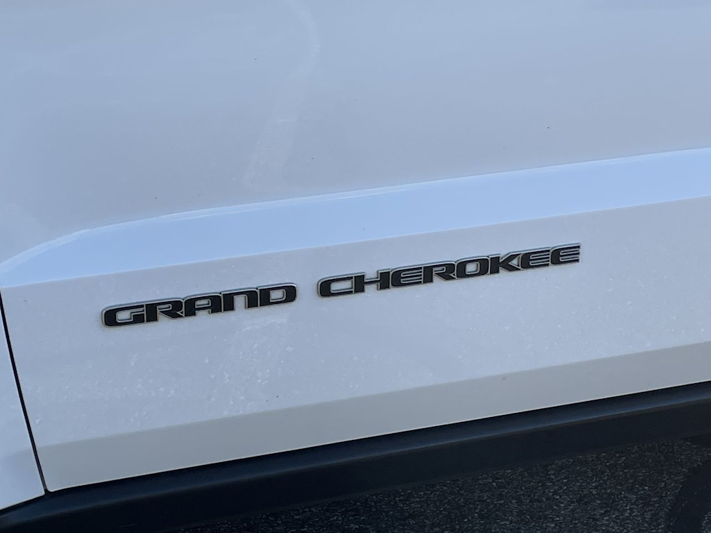 Thumbnail: 2020 Jeep Grand Cherokee - 48