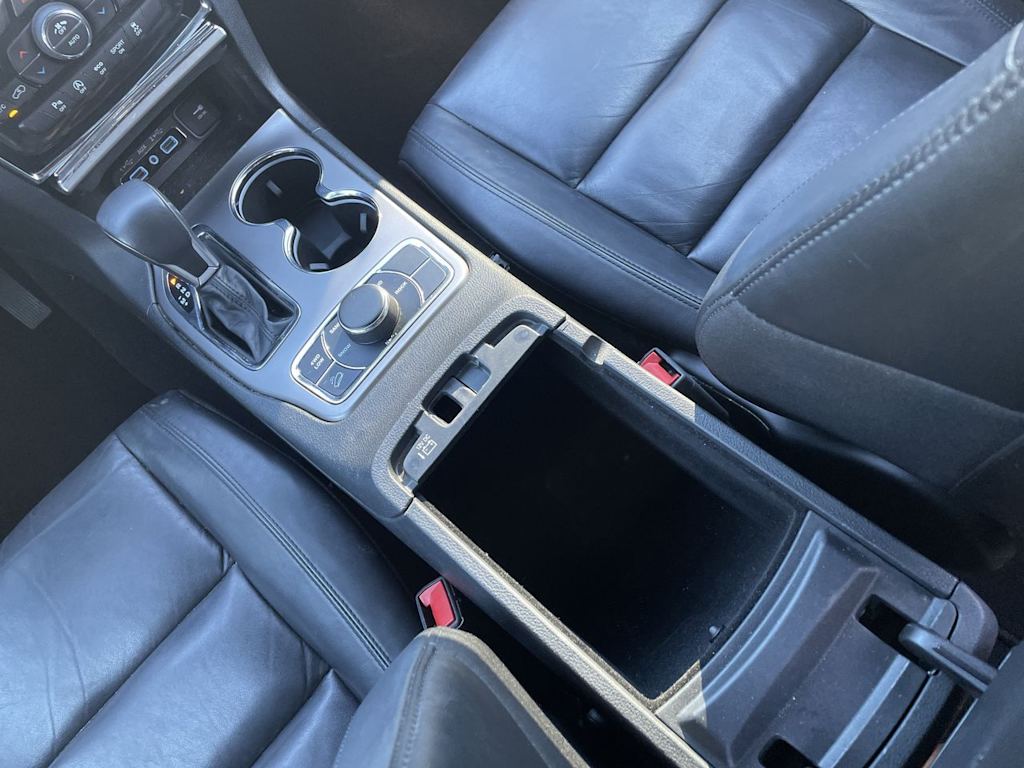 Thumbnail: 2020 Jeep Grand Cherokee - 15