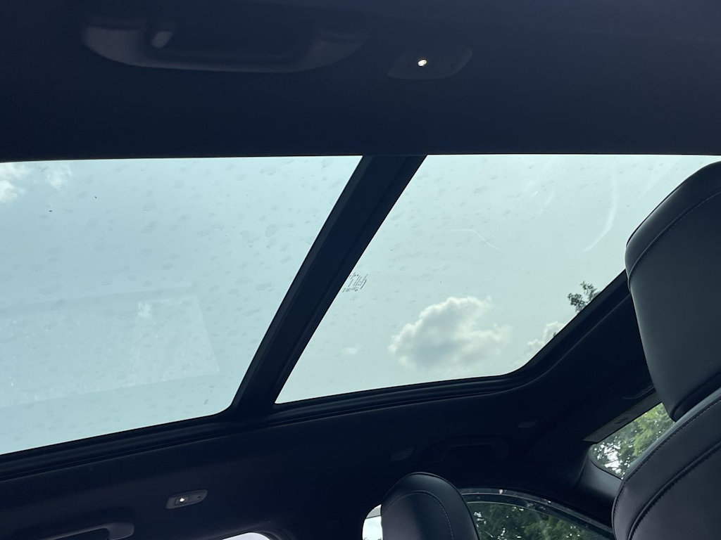Thumbnail: 2022 Jeep Grand Cherokee - 28
