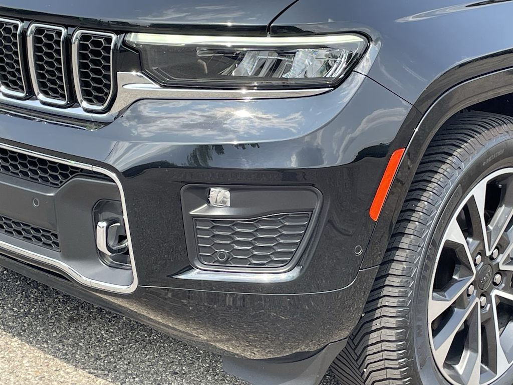 Thumbnail: 2022 Jeep Grand Cherokee - 41