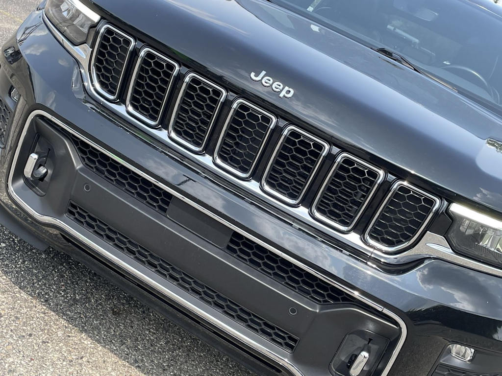 Thumbnail: 2022 Jeep Grand Cherokee - 6