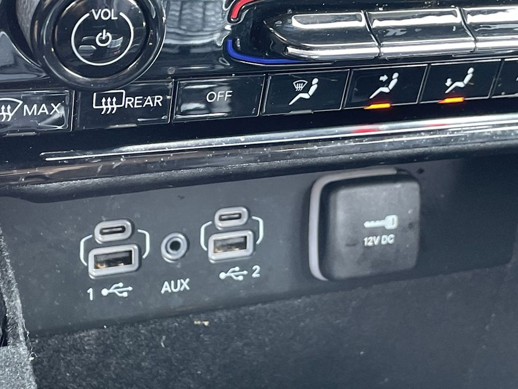 Thumbnail: 2021 Jeep Grand Cherokee L - 32