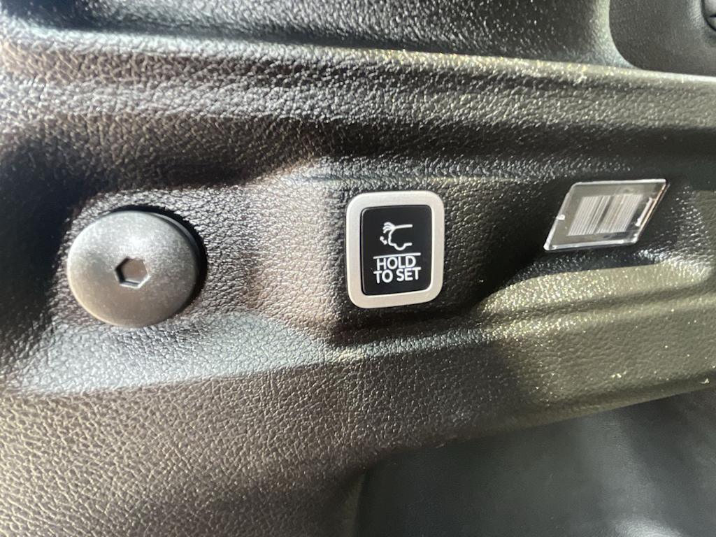 Thumbnail: 2021 Jeep Grand Cherokee L - 25