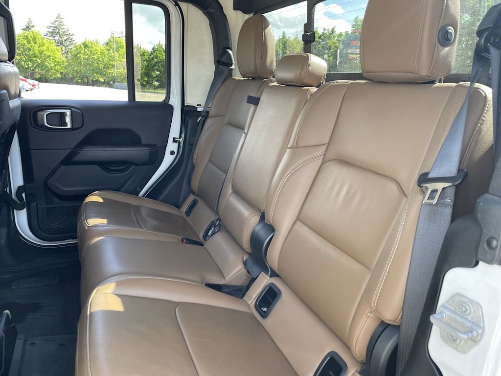 Thumbnail: 2021 Jeep Gladiator - 24