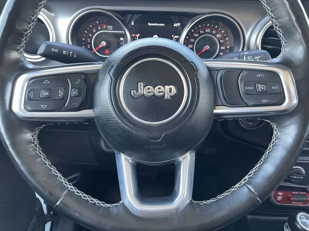 Thumbnail: 2021 Jeep Gladiator - 22