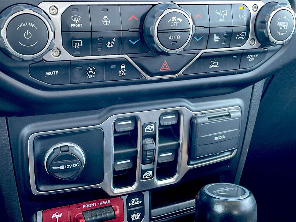Thumbnail: 2021 Jeep Gladiator - 34