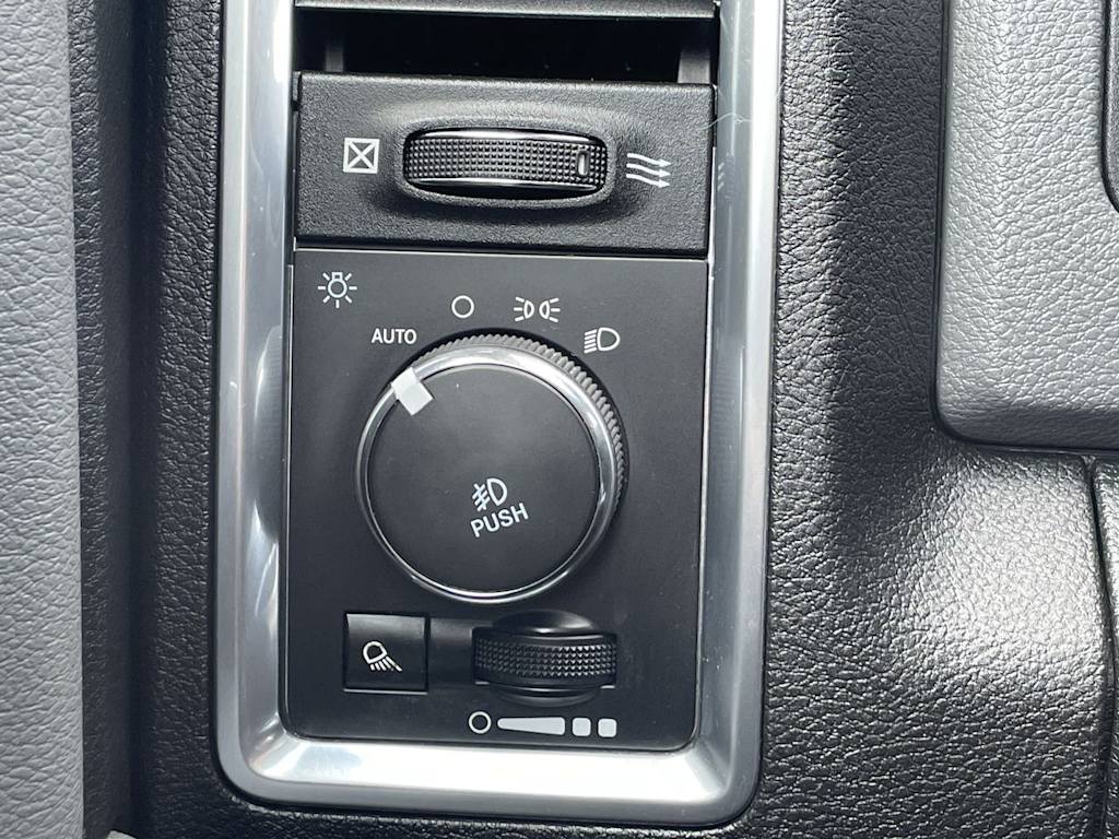 Thumbnail: 2018 RAM 1500 - 31