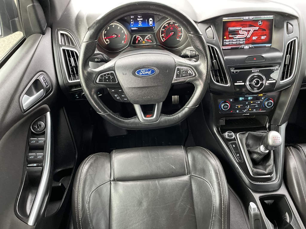 Thumbnail: 2015 Ford Focus - 2