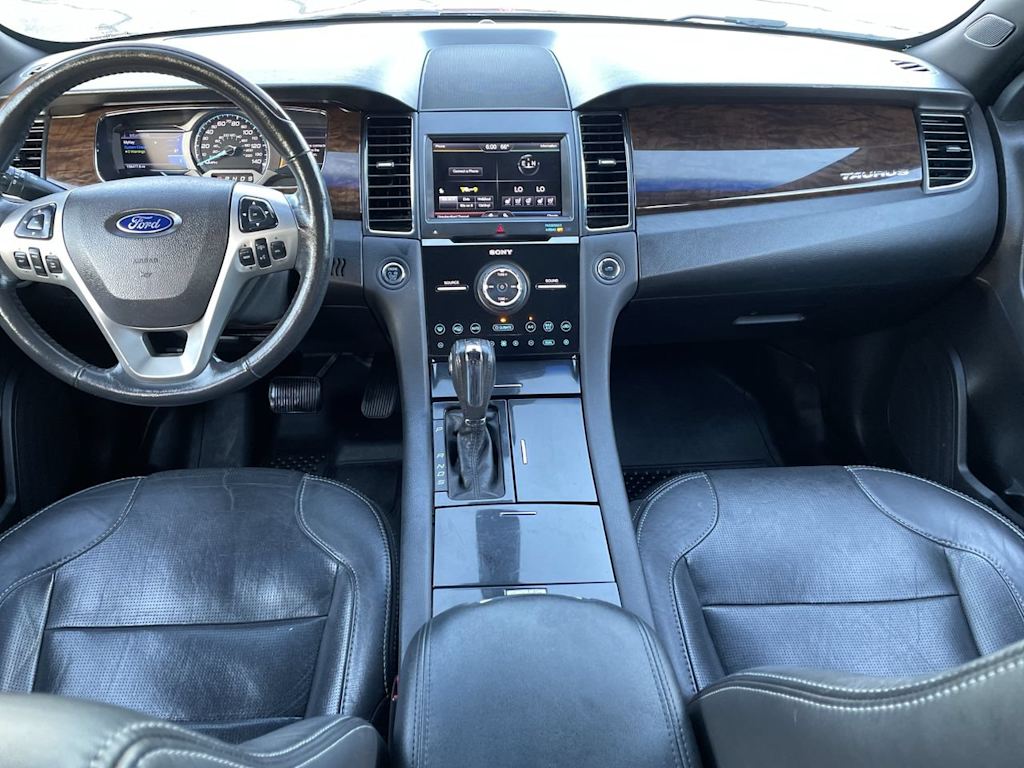 Thumbnail: 2013 Ford Taurus - 9