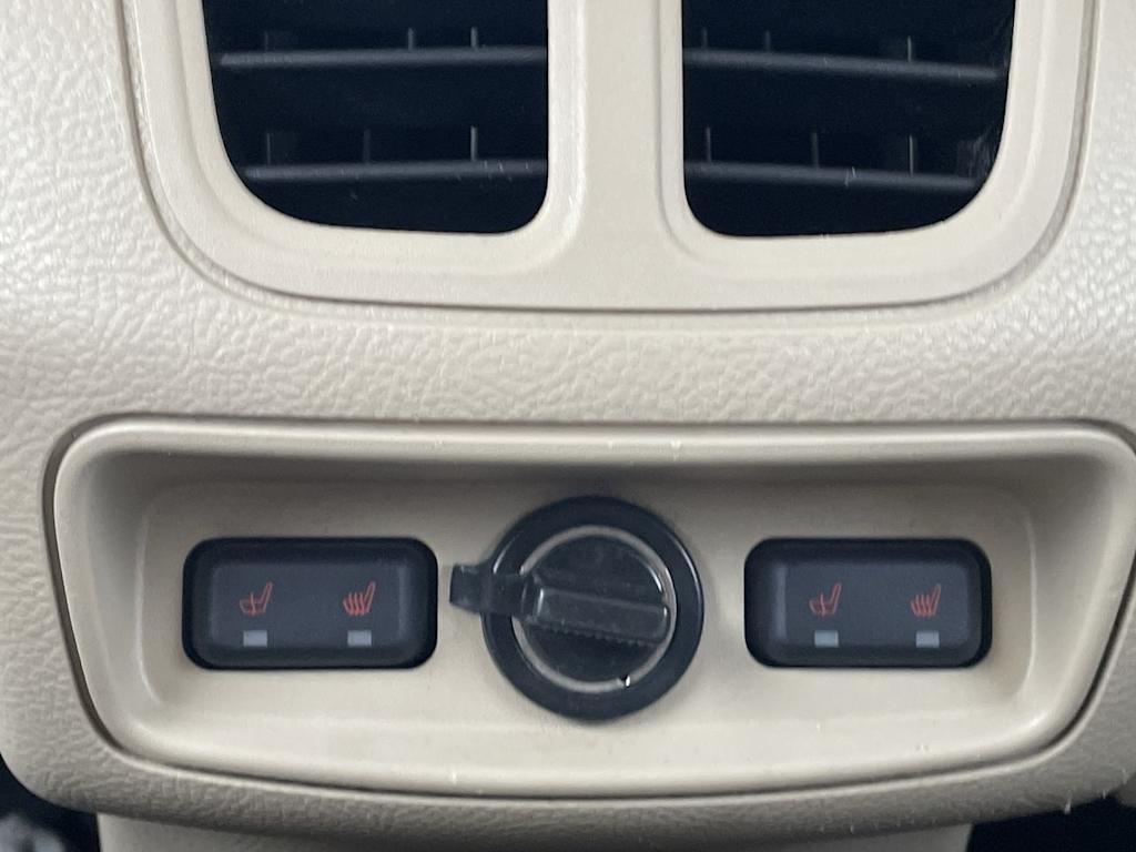 Thumbnail: 2015 Ford Taurus - 29