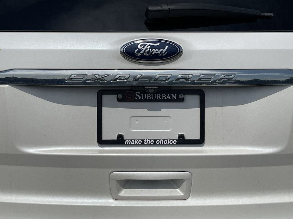 Thumbnail: 2014 Ford Explorer - 42