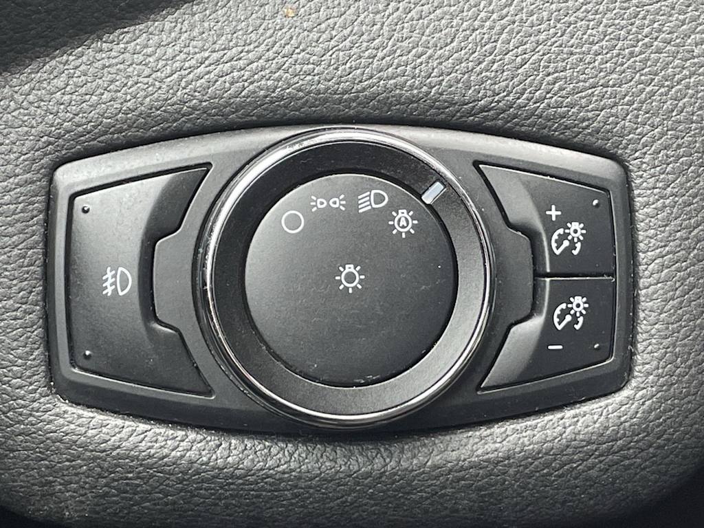 Thumbnail: 2014 Ford Escape - 30