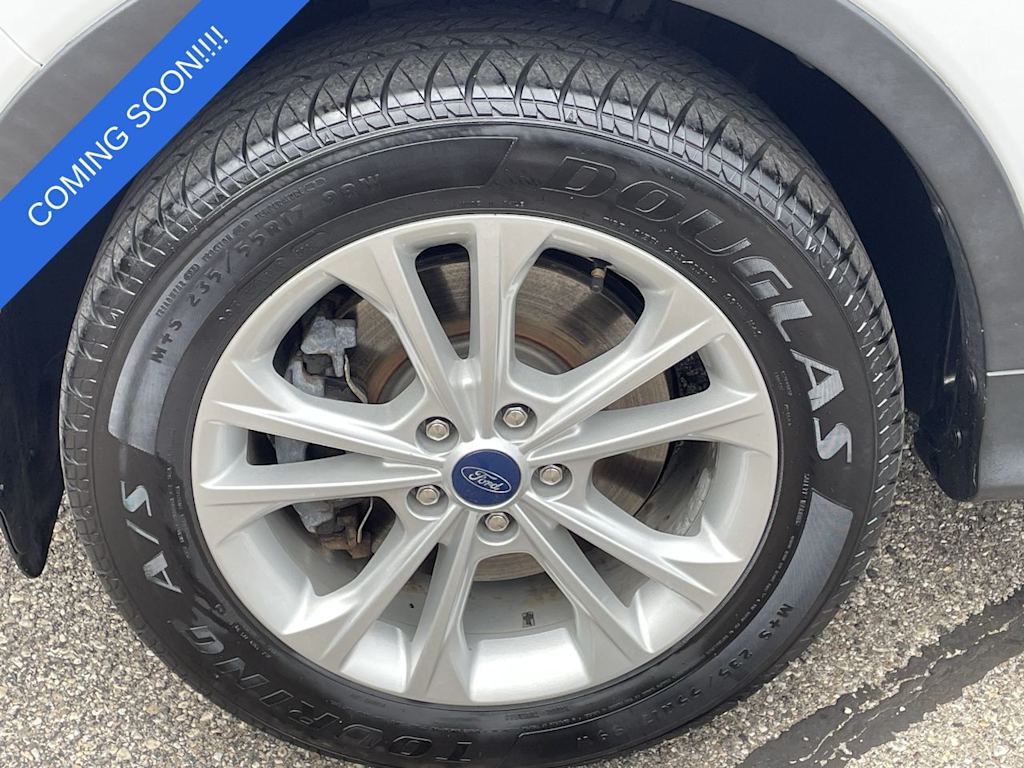 Thumbnail: 2018 Ford Escape - 8