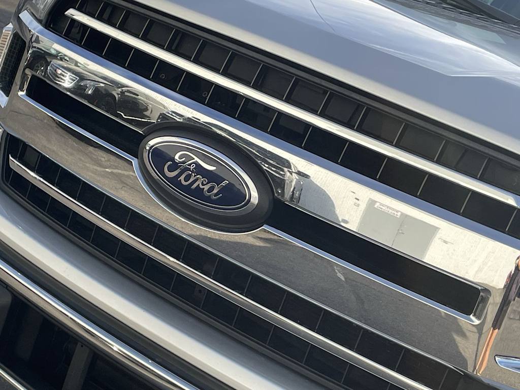 Thumbnail: 2019 Ford F-150 - 5