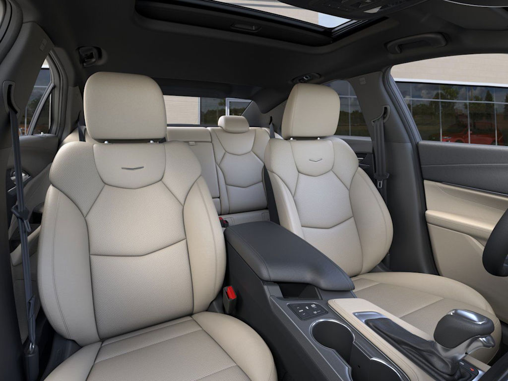 Thumbnail: 2025 Cadillac CT4 - 8