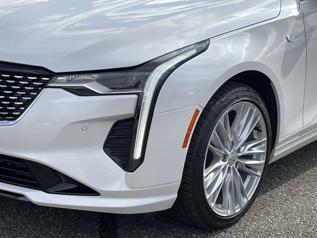 Thumbnail: 2023 Cadillac CT4 - 39