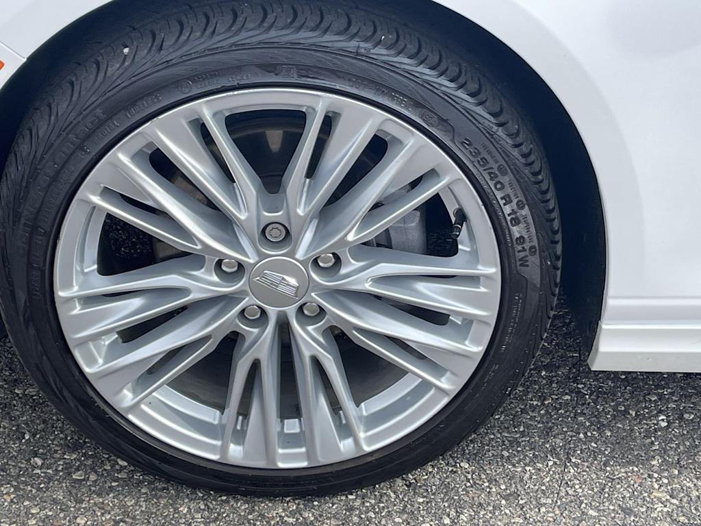 Thumbnail: 2023 Cadillac CT4 - 8