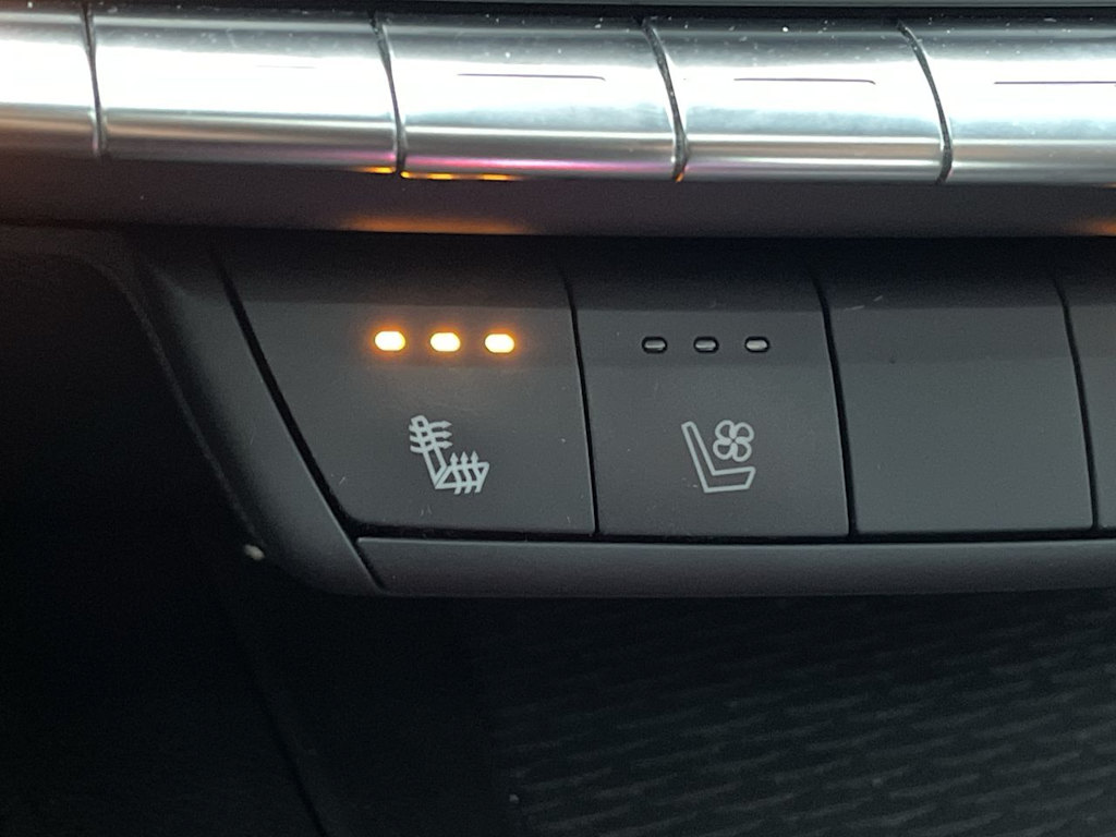 Thumbnail: 2023 Cadillac CT4 - 29