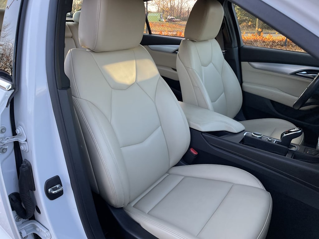 Thumbnail: 2021 Cadillac CT5 - 10