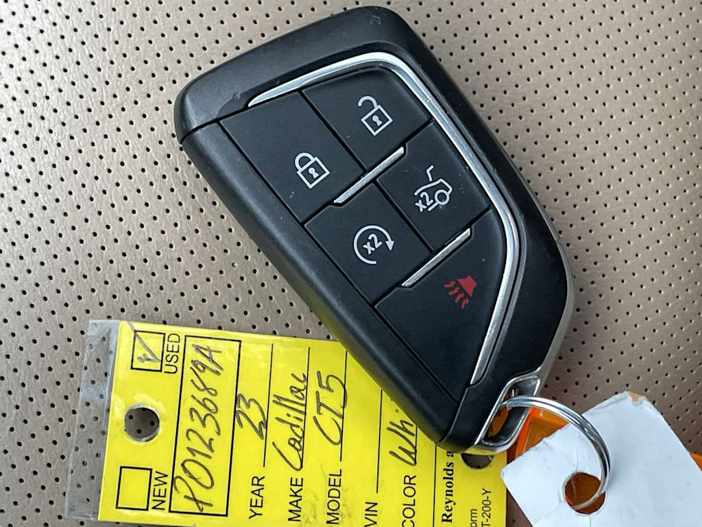 Thumbnail: 2023 Cadillac CT5 - 17