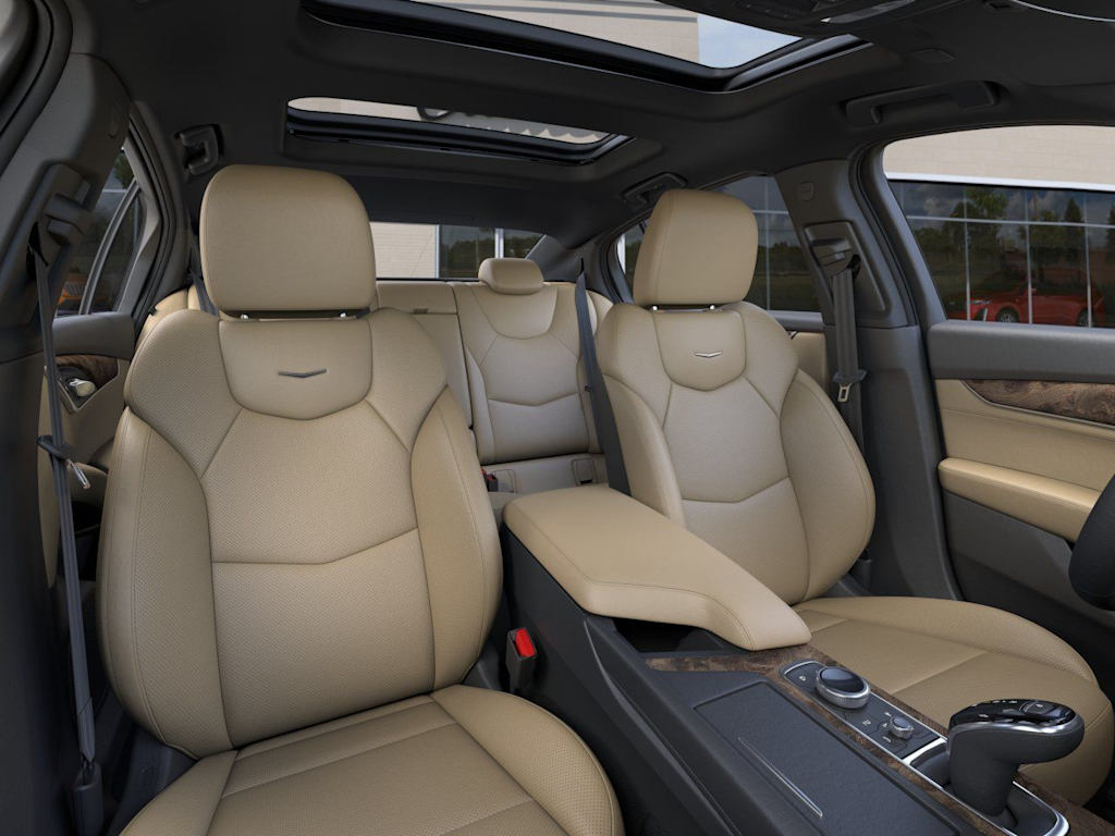 Thumbnail: 2026 Cadillac CT5 - 8