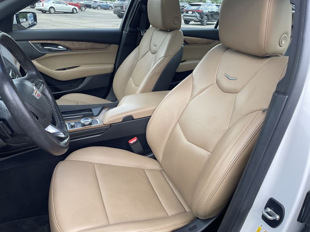 Thumbnail: 2020 Cadillac CT5 - 11