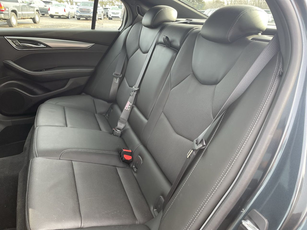 Thumbnail: 2022 Cadillac CT5 - 26