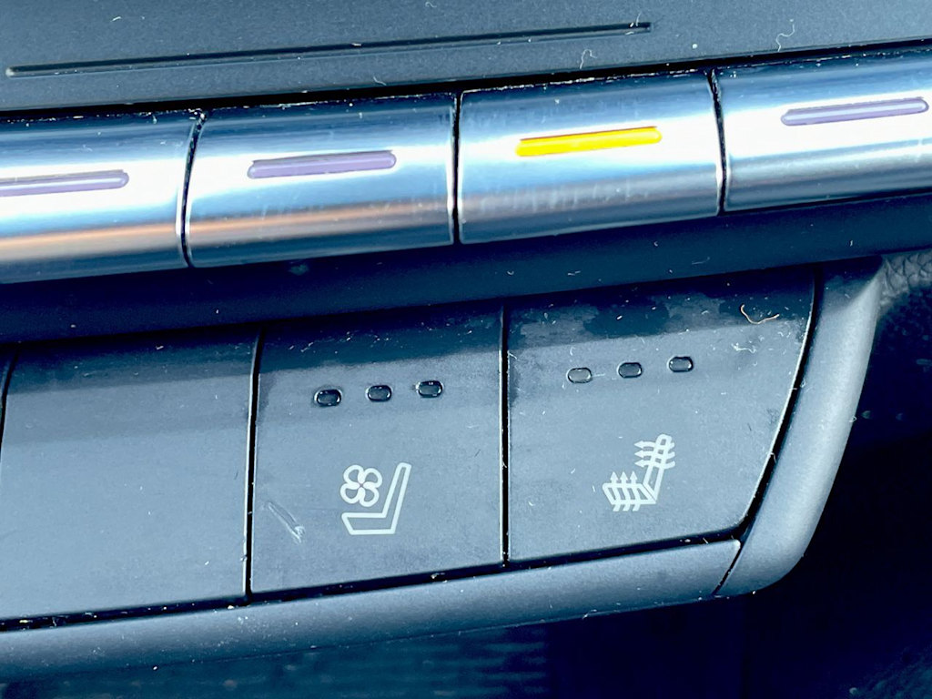 Thumbnail: 2022 Cadillac CT5 - 28