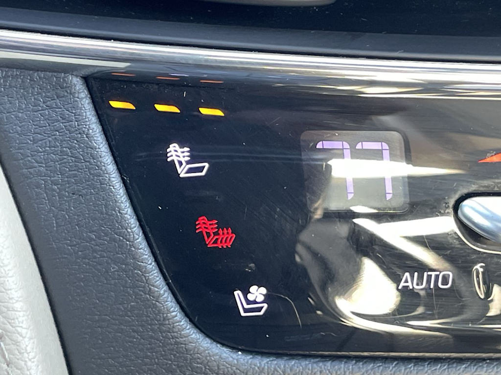 Thumbnail: 2019 Cadillac CT6 - 15