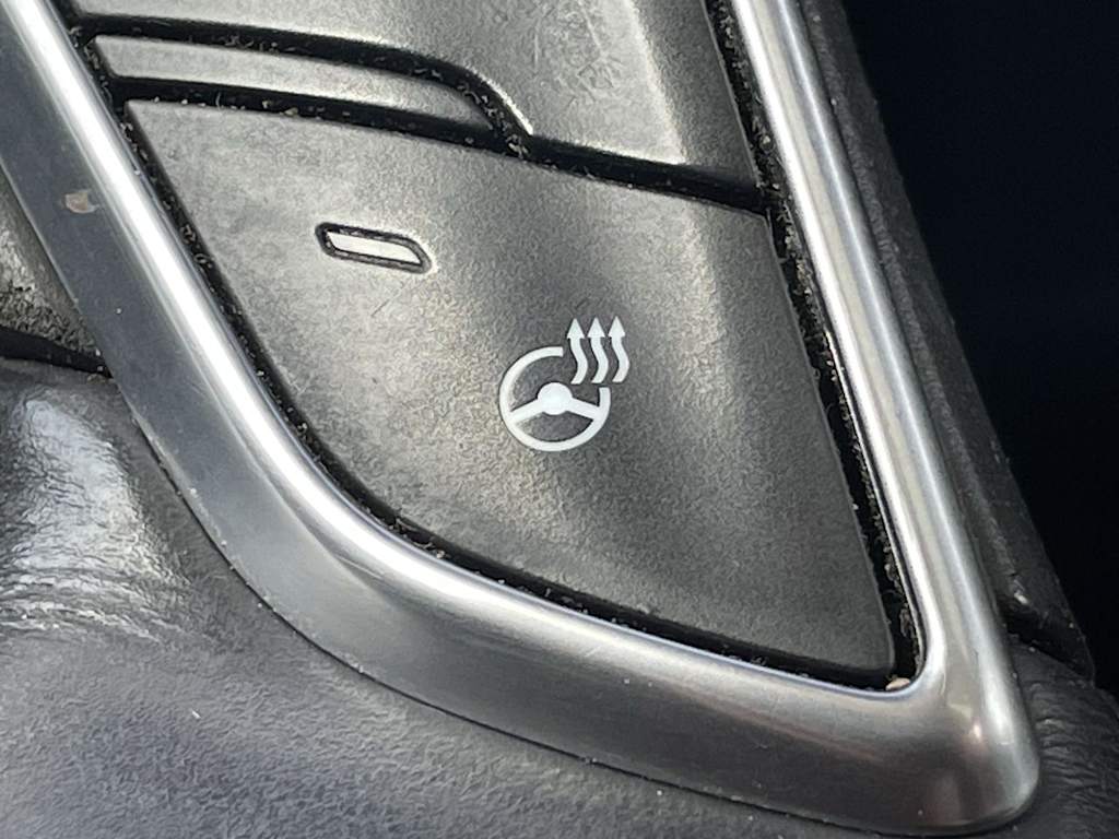 Thumbnail: 2017 Cadillac CT6 - 31