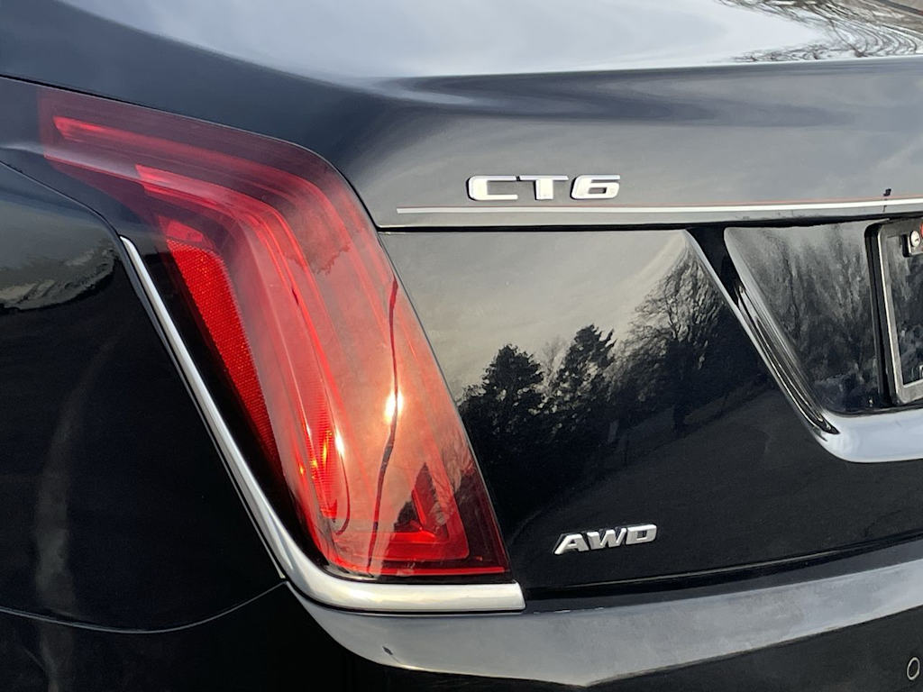 Thumbnail: 2017 Cadillac CT6 - 40