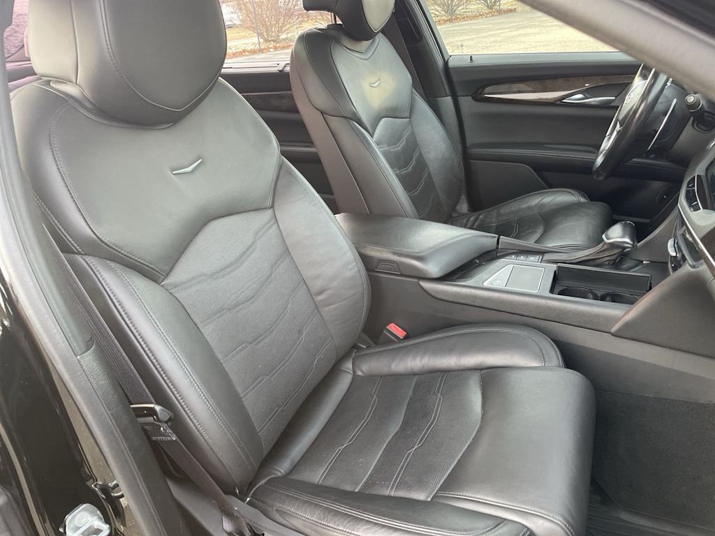 Thumbnail: 2017 Cadillac CT6 - 11