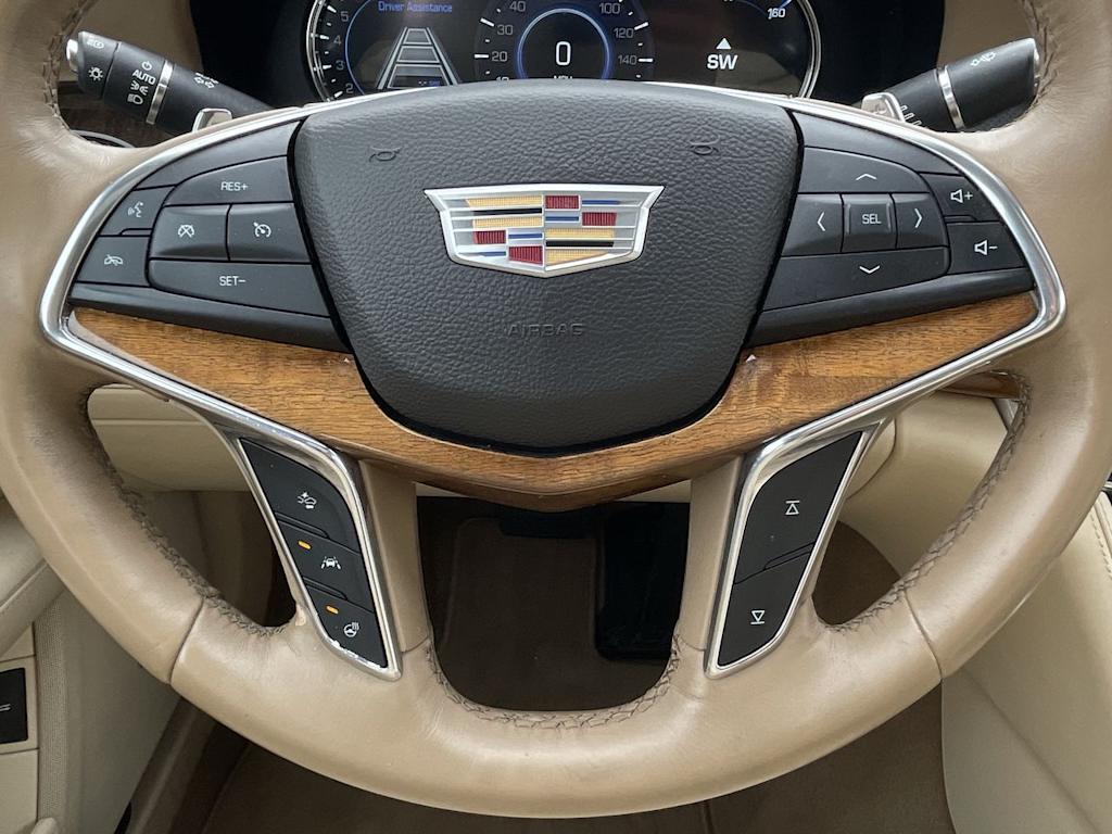 Thumbnail: 2017 Cadillac CT6 - 23