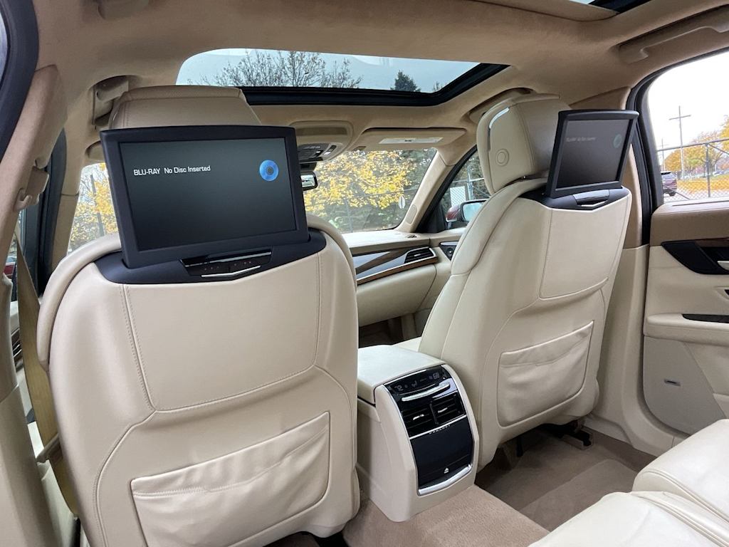 Thumbnail: 2017 Cadillac CT6 - 27