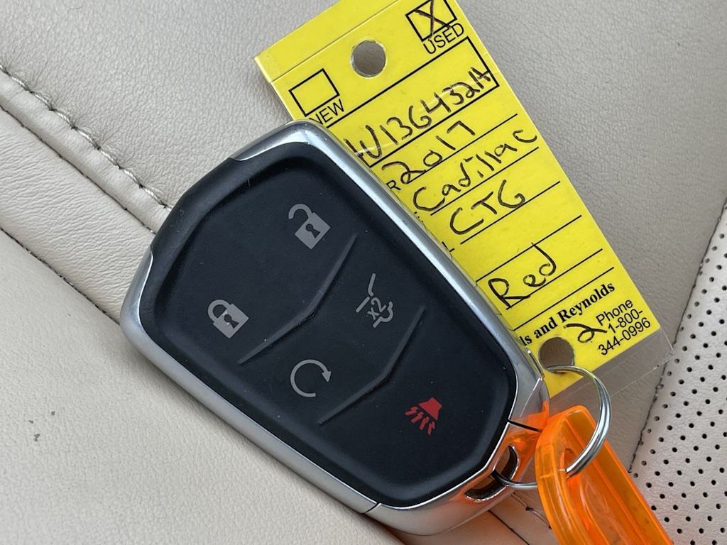 Thumbnail: 2017 Cadillac CT6 - 15