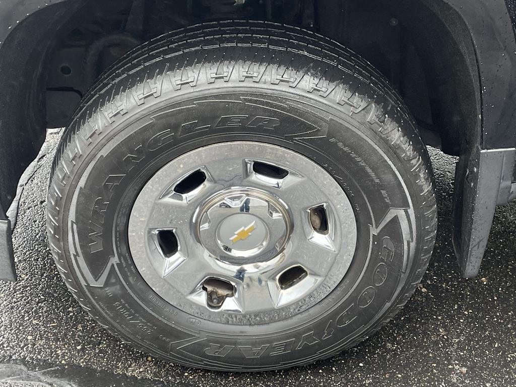 Thumbnail: 2019 Chevrolet Colorado - 6
