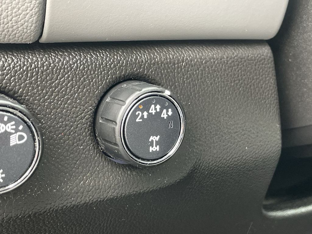 Thumbnail: 2019 Chevrolet Colorado - 30