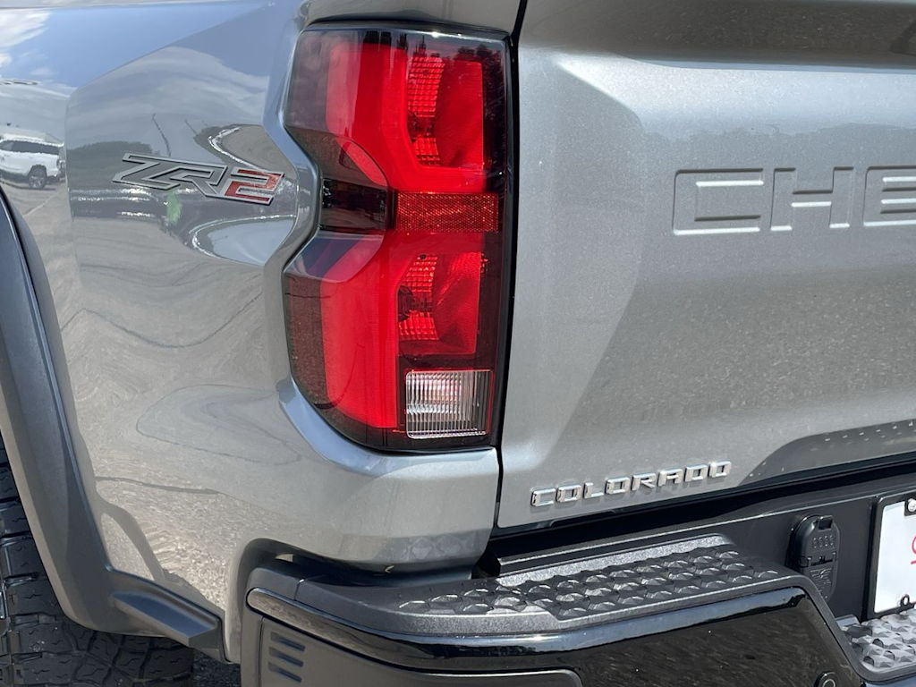 Thumbnail: 2024 Chevrolet Colorado - 39