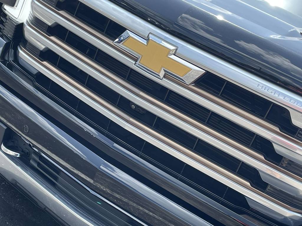 Thumbnail: 2022 Chevrolet Silverado 1500 - 6