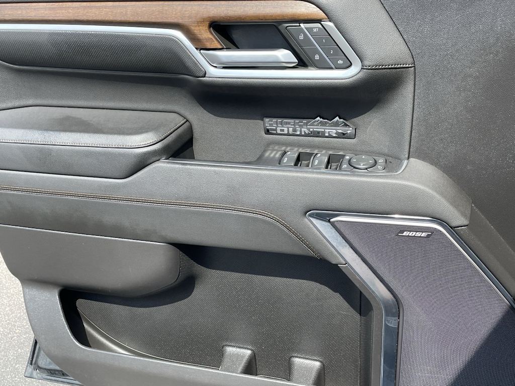 Thumbnail: 2022 Chevrolet Silverado 1500 - 39